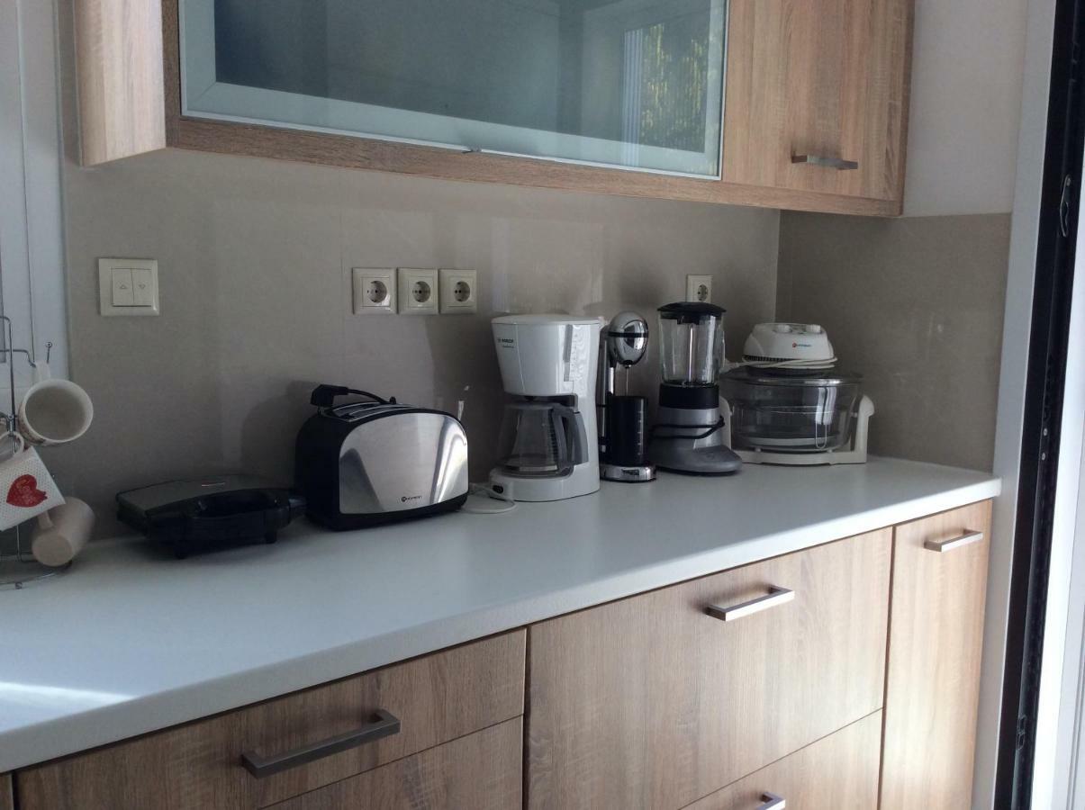 Sofia'S Seaview Villa Near Airport And Beach Artemida  Esterno foto