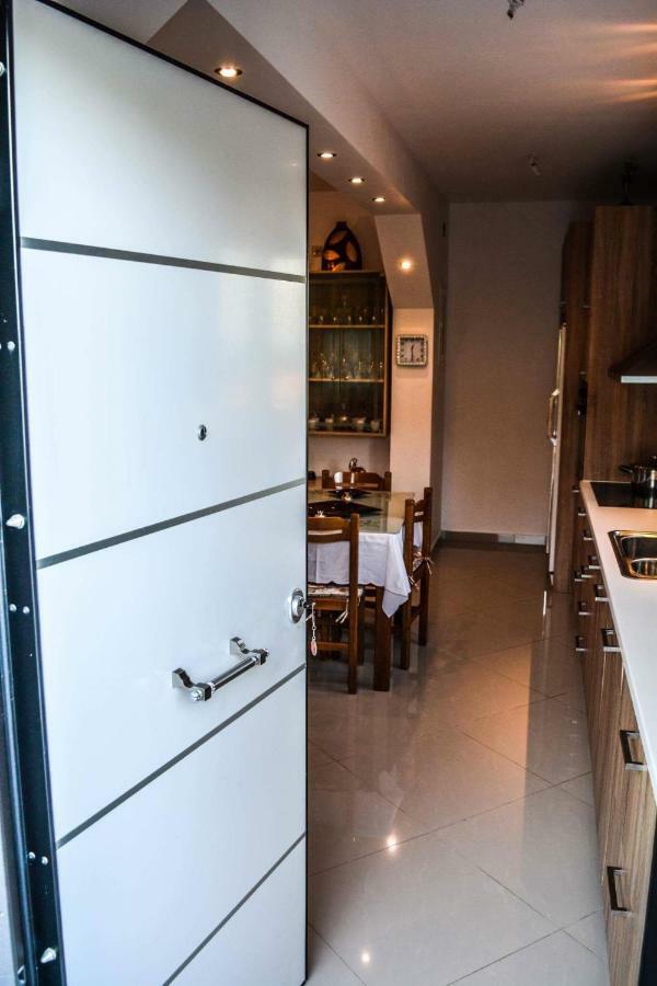 Sofia'S Seaview Villa Near Airport And Beach Artemida  Esterno foto